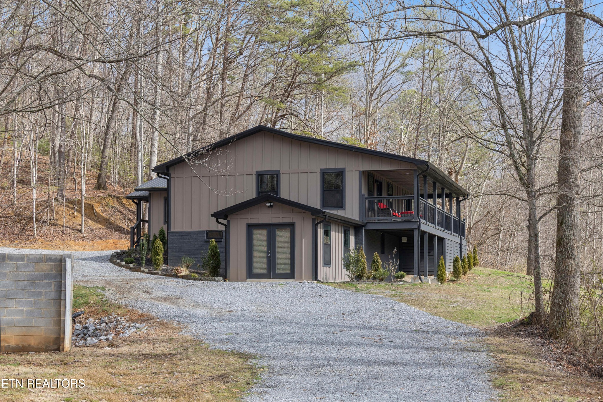 2359 Grassy Branch Road Sevierville, TN 37876 - Photo 3 of 48 Gallery Image 3