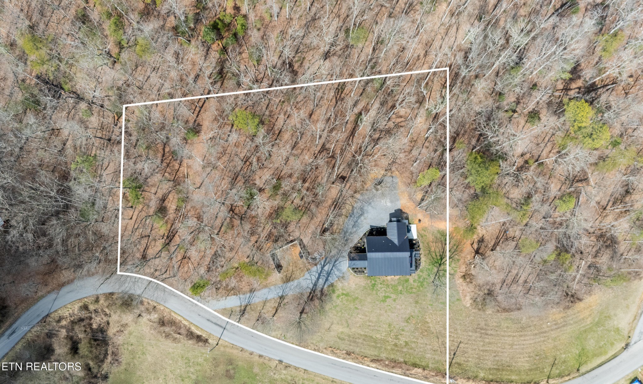 2359 Grassy Branch Road Sevierville, TN 37876 - Photo 44 of 48 Gallery Image 44