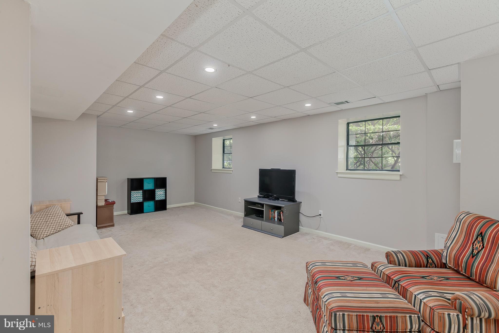 10627 Old Barn Road New Market, MD 21774 - Photo 15 of 30 Family Room