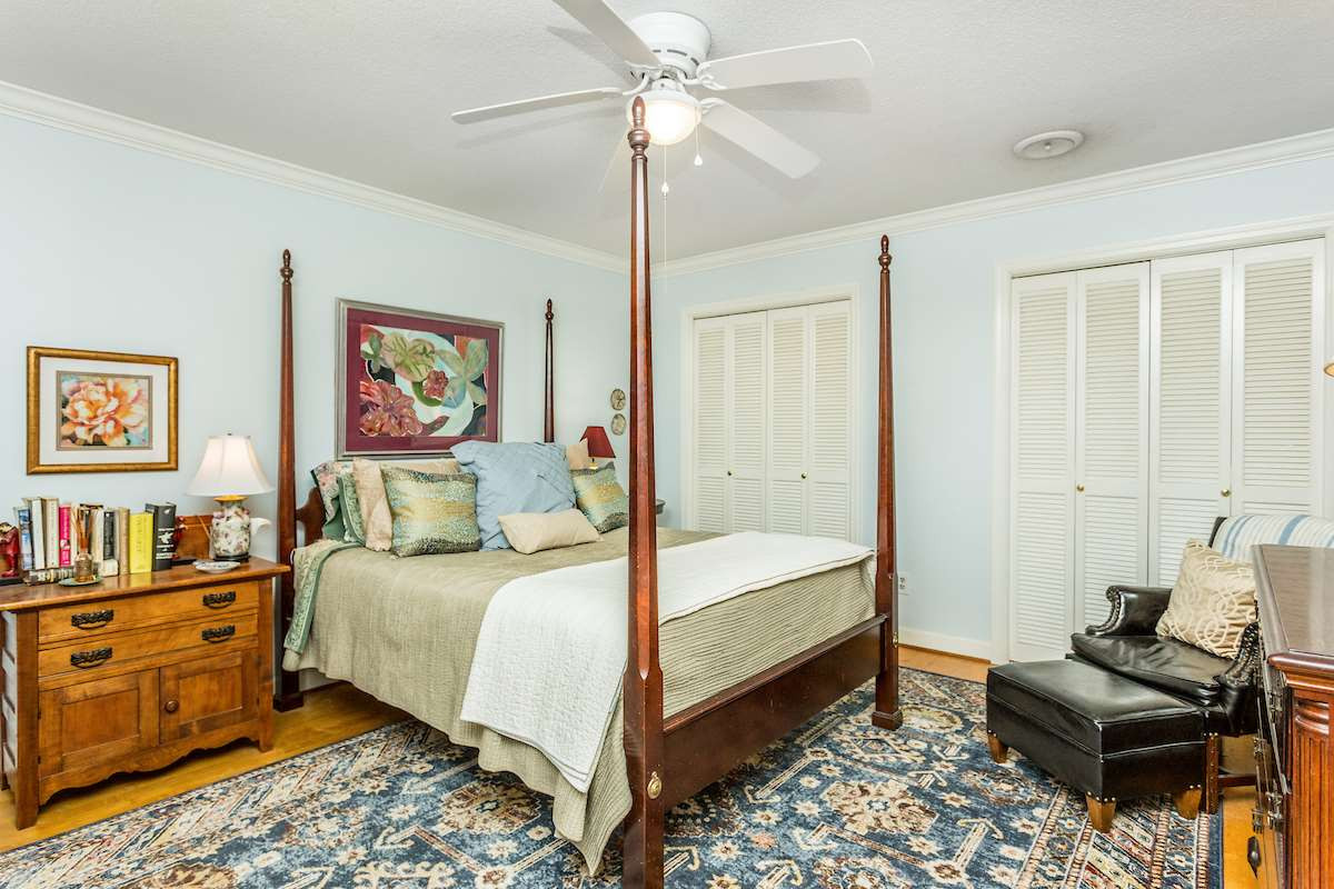 4808 Dundee Place Raleigh, NC 27612 - Photo 16 of 25 Photo 16