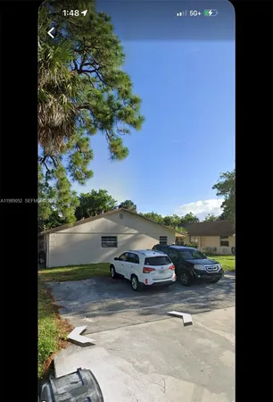 $2,400 | 2639 Southeast Clayton Street, Unit 2639, Stuart, FL 34997