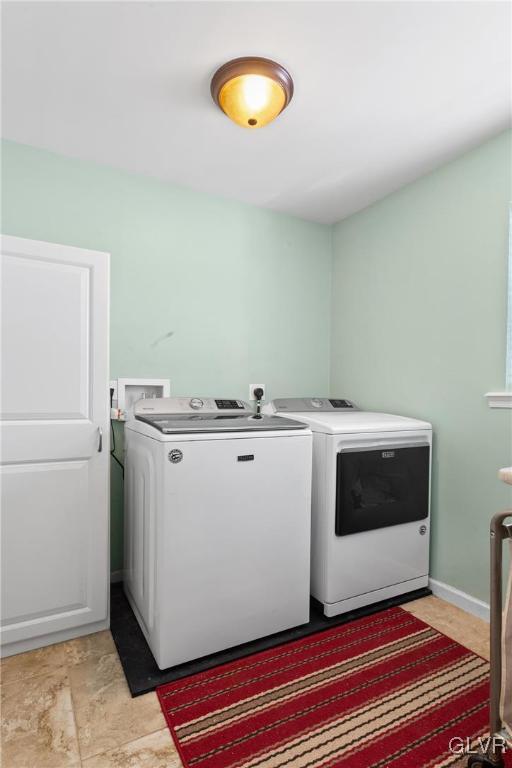 127 Fox Ridge Nazareth, PA 18064 - Photo 16 of 48 a utility room with dryer and washer