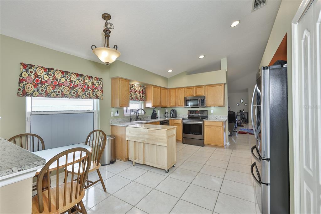 942 Ridge Haven Drive Brandon, FL 33511 - Photo 15 of 37