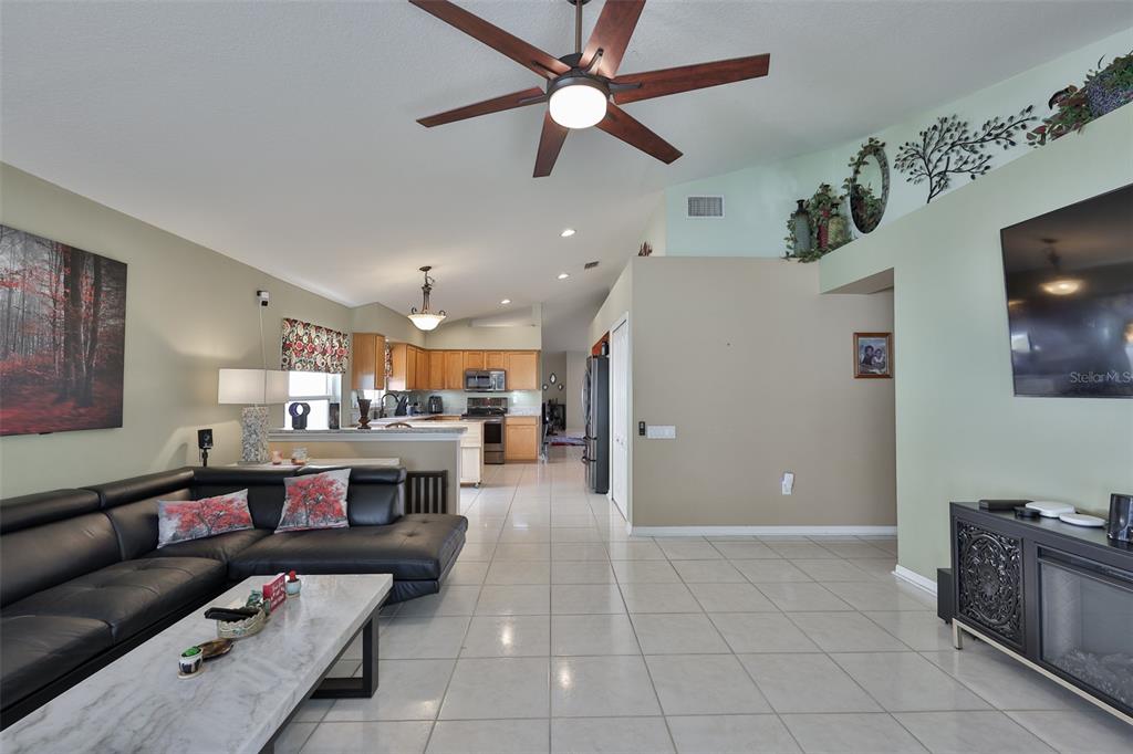 942 Ridge Haven Drive Brandon, FL 33511 - Photo 22 of 37