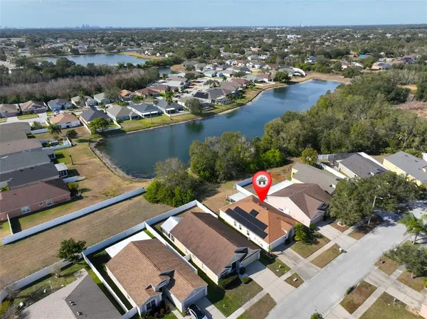 $385,000 | 942 Ridge Haven Drive, Brandon, FL 33511