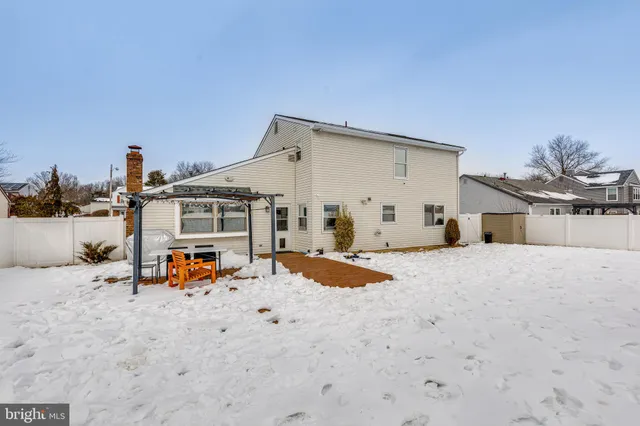 $599,900 | 45 Stratford Lane, Mount Laurel, NJ 08054