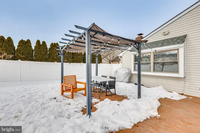 $599,900 | 45 Stratford Lane, Mount Laurel, NJ 08054