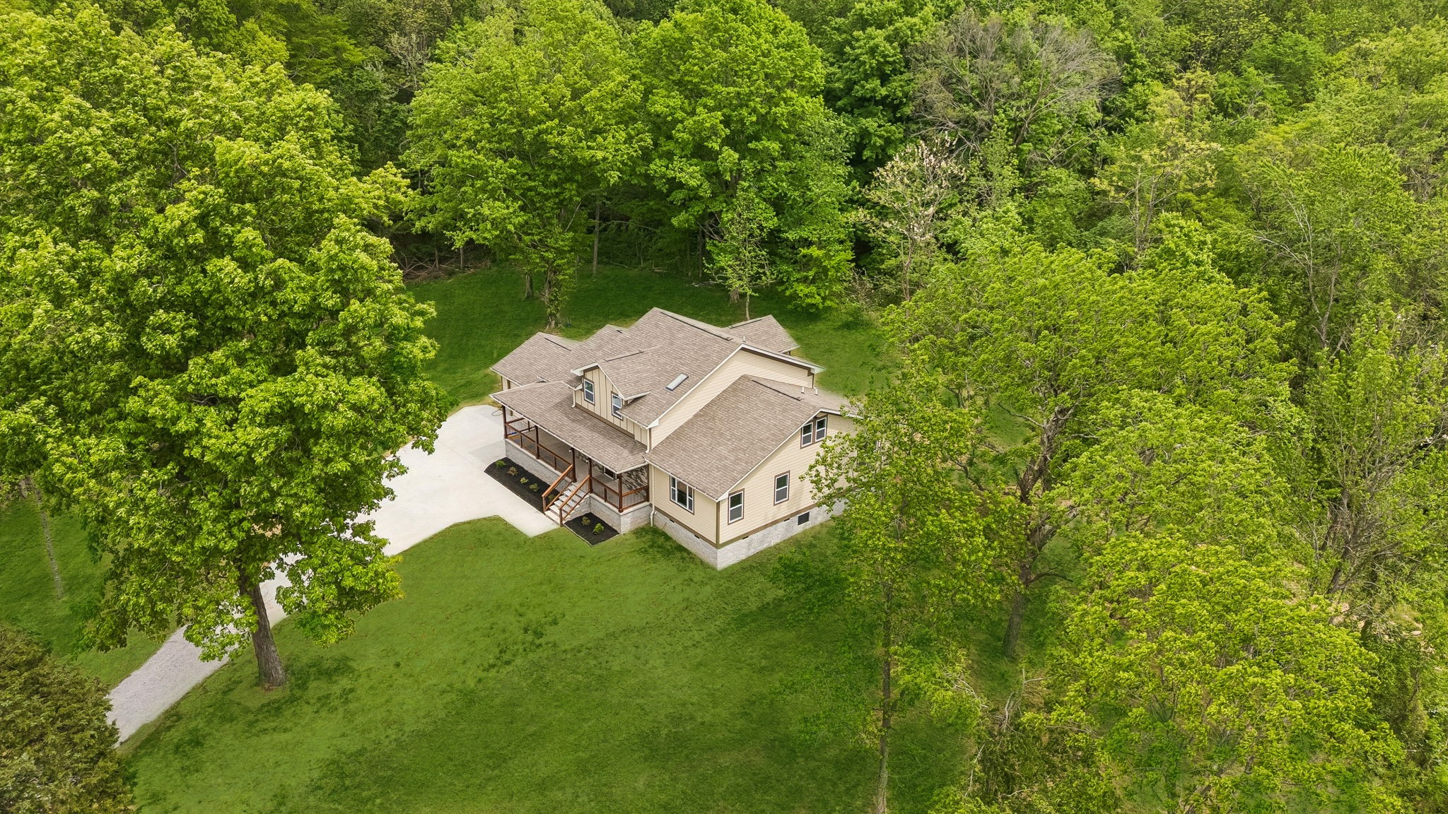 1198 Rogues Fork Road Bethpage, TN 37022 - Photo 38 of 42 Gallery Image 38