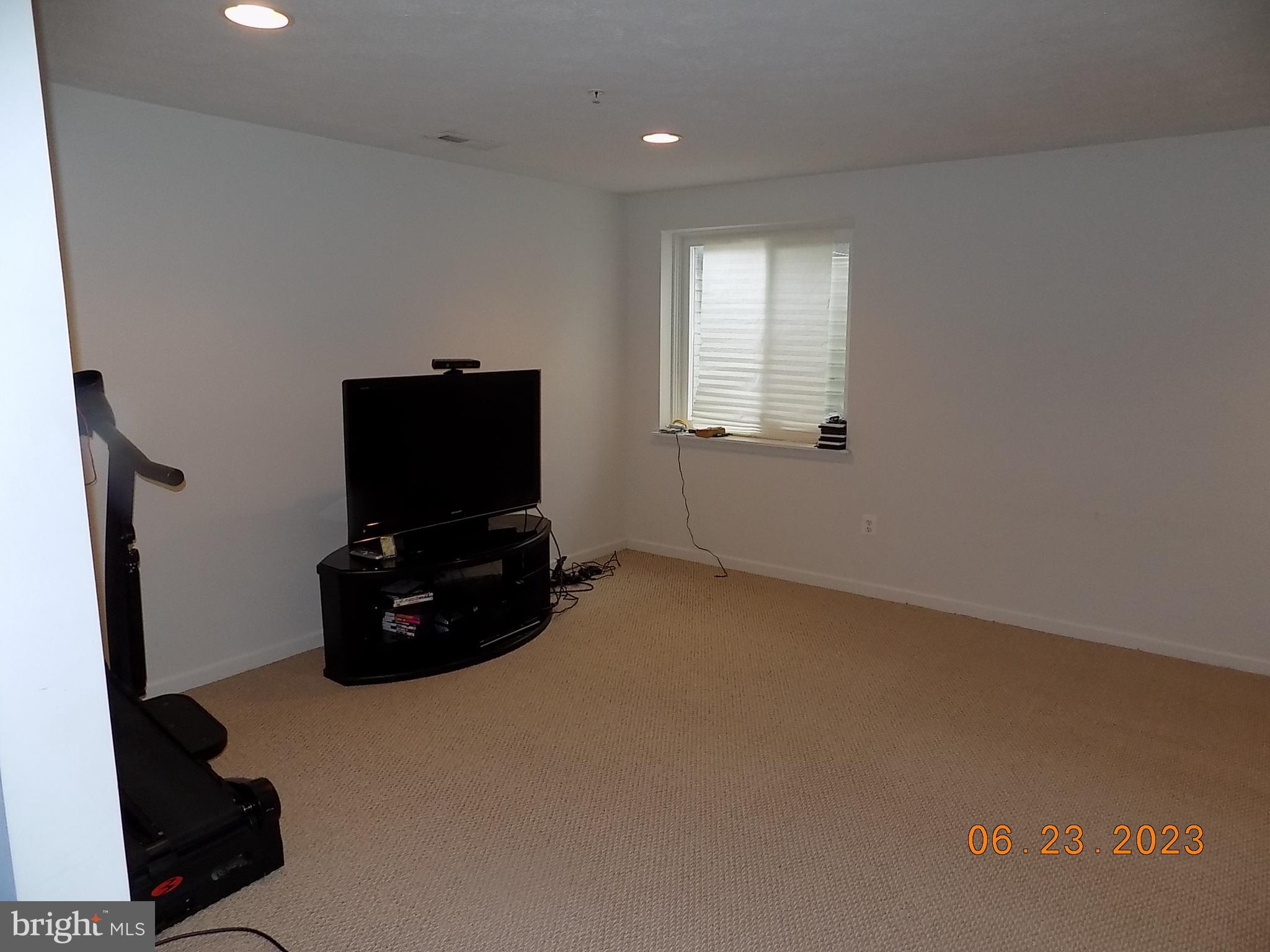 9659 Davison Road Middle River, MD 21220 - Photo 26 of 34 Lower level family room