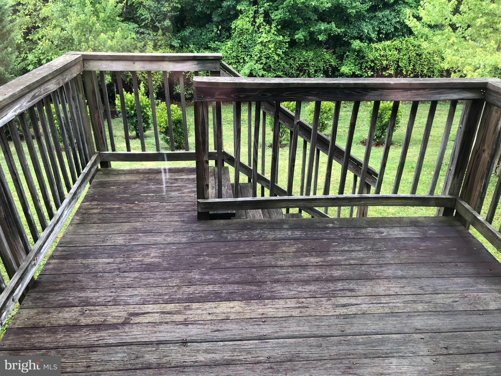 9659 Davison Road Middle River, MD 21220 - Photo 31 of 34 Deck off dinette