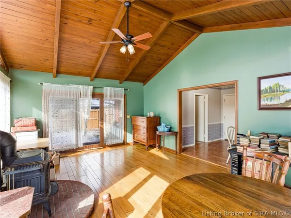 $1 | 205 Crestwood Drive, Madison, IN 47250