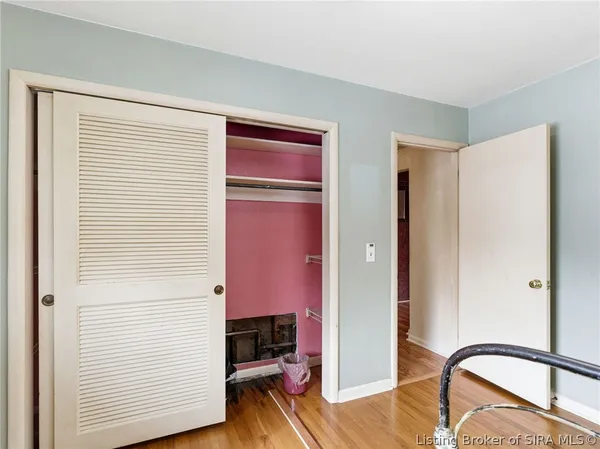 $1 | 205 Crestwood Drive, Madison, IN 47250