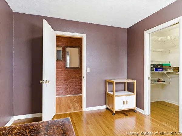 $1 | 205 Crestwood Drive, Madison, IN 47250