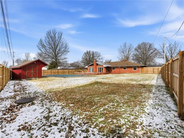 $1 | 205 Crestwood Drive, Madison, IN 47250