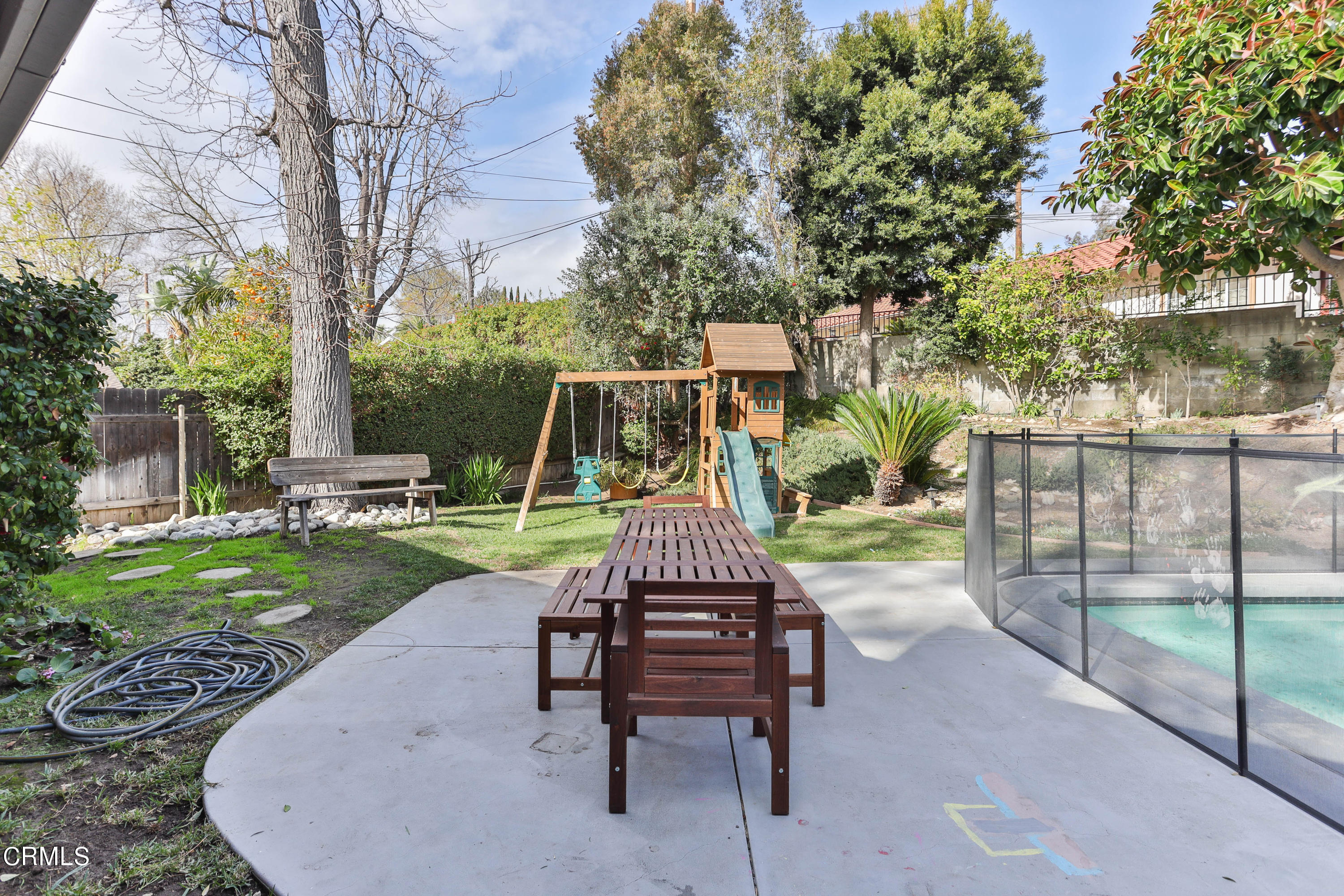 911 Flanders Road La Canada Flintridge, CA 91011 - Photo 31 of 37 47