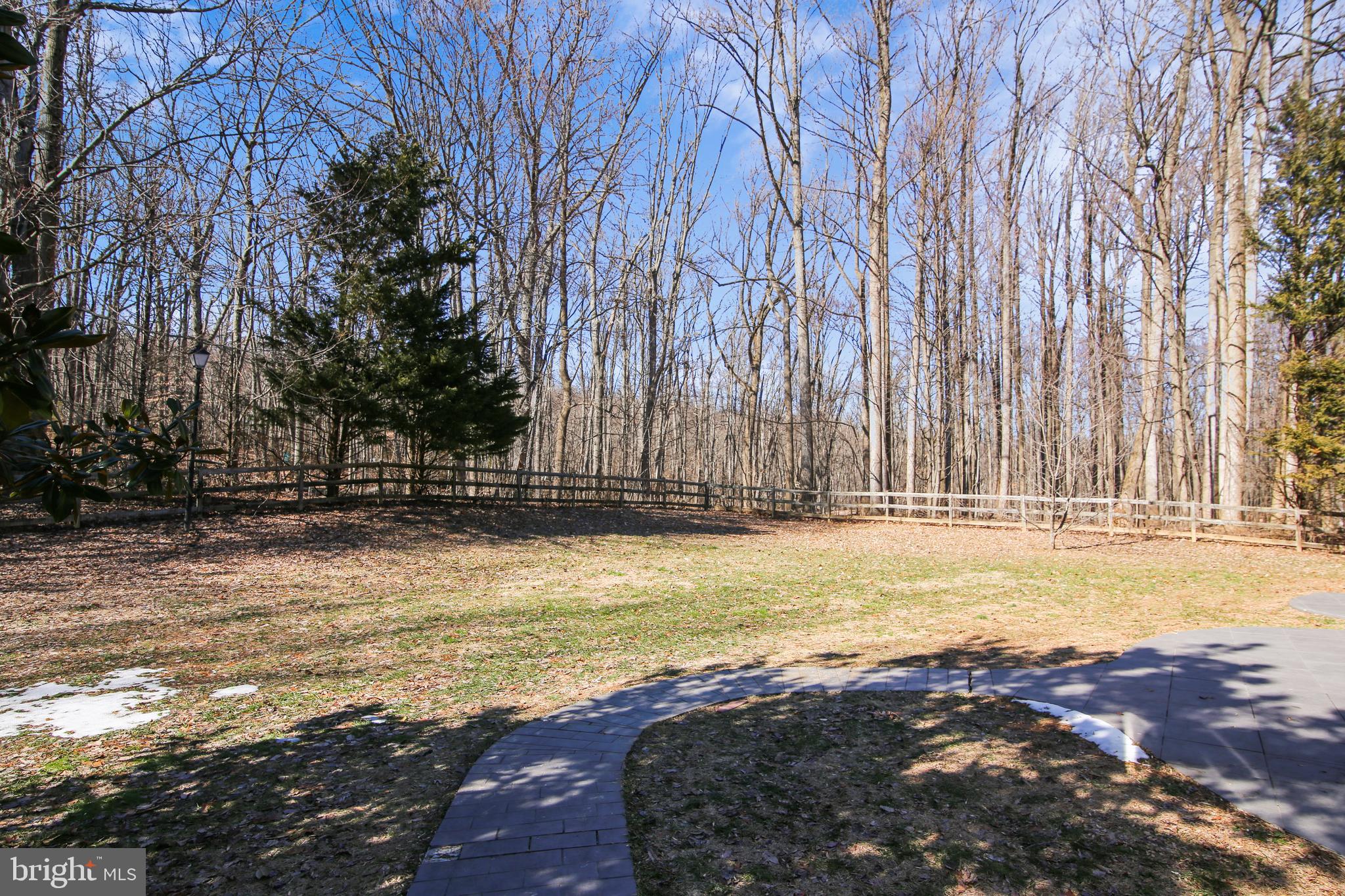 6512 Putman Road Thurmont, MD 21788 - Photo 20 of 47 Exterior Rear Yard
