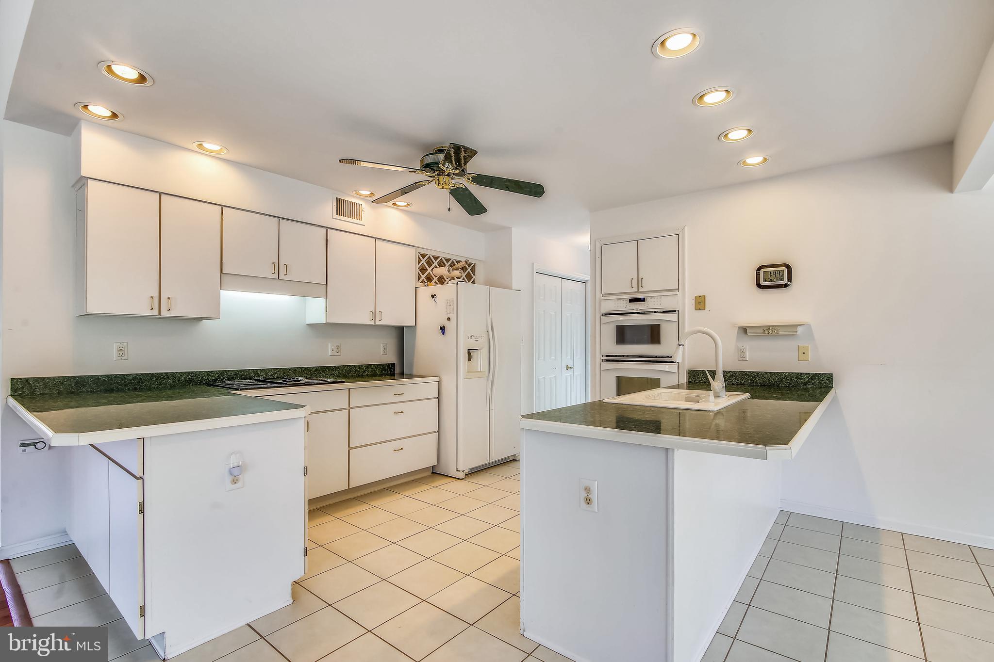 6512 Putman Road Thurmont, MD 21788 - Photo 24 of 47 Kitchen