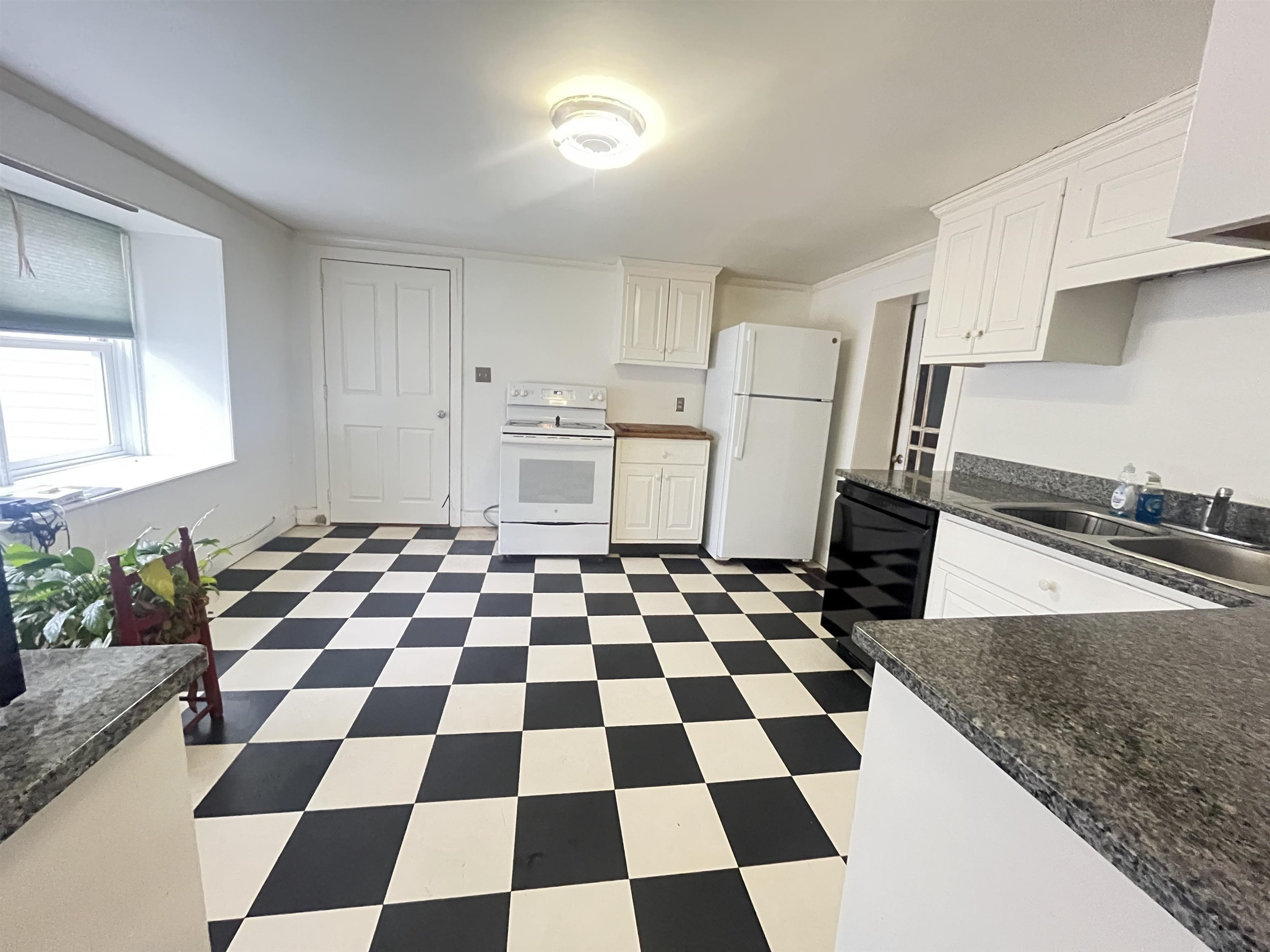 1726 West River Road Lincoln, VT 05443 - Photo 9 of 38