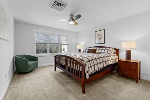 $649,000 | 150 Highway 1, Unit 206, Portsmouth, NH 03801