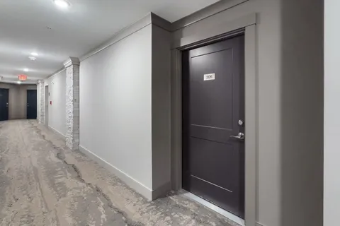 $649,000 | 150 Highway 1, Unit 206, Portsmouth, NH 03801