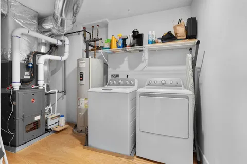 $649,000 | 150 Highway 1, Unit 206, Portsmouth, NH 03801