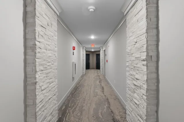 $649,000 | 150 Highway 1, Unit 206, Portsmouth, NH 03801