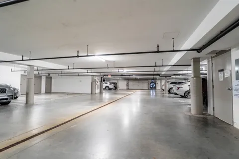 $649,000 | 150 Highway 1, Unit 206, Portsmouth, NH 03801