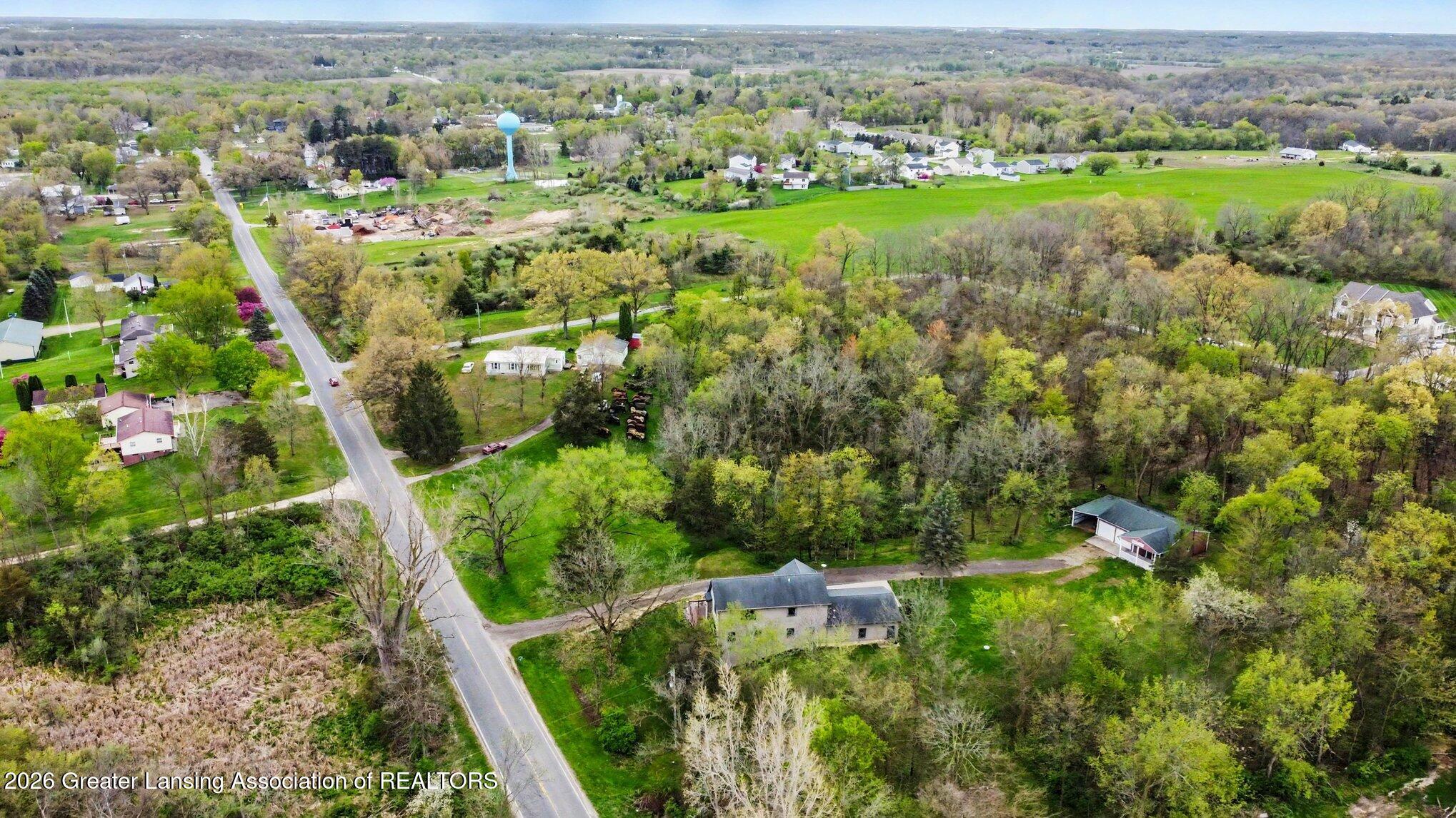 1407 Hayes Road Muir, MI 48860 - Photo 7 of 32 038_file_5647