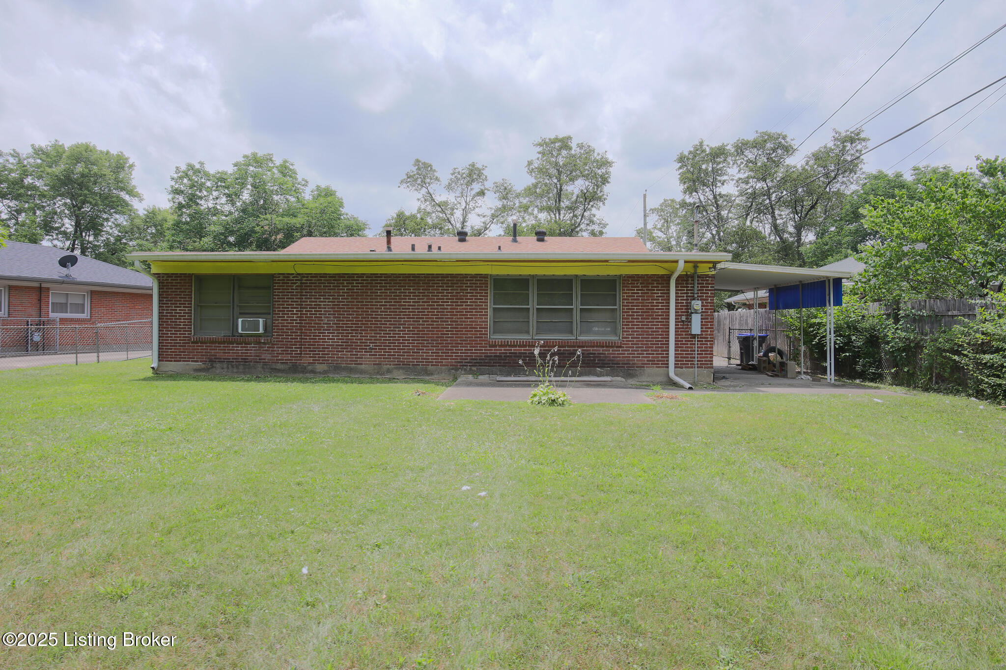 2944 Rio Rita Avenue Louisville, KY 40220 - Photo 17 of 17 2944 Rio Rita-16