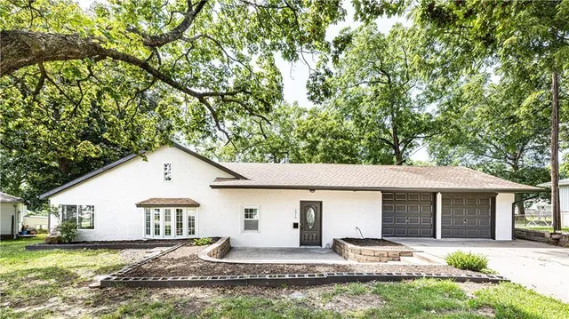 $255,000 | 2316 South 47 Terrace, Kansas City, KS 66106