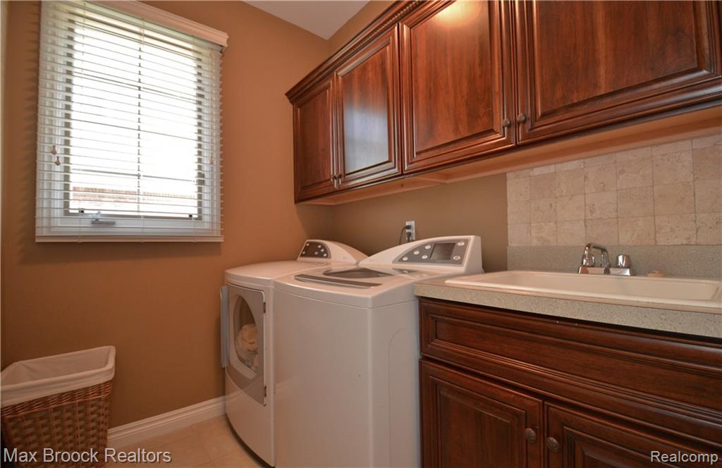1365 Galena Rochester Hills, MI 48306 - Photo 15 of 21
