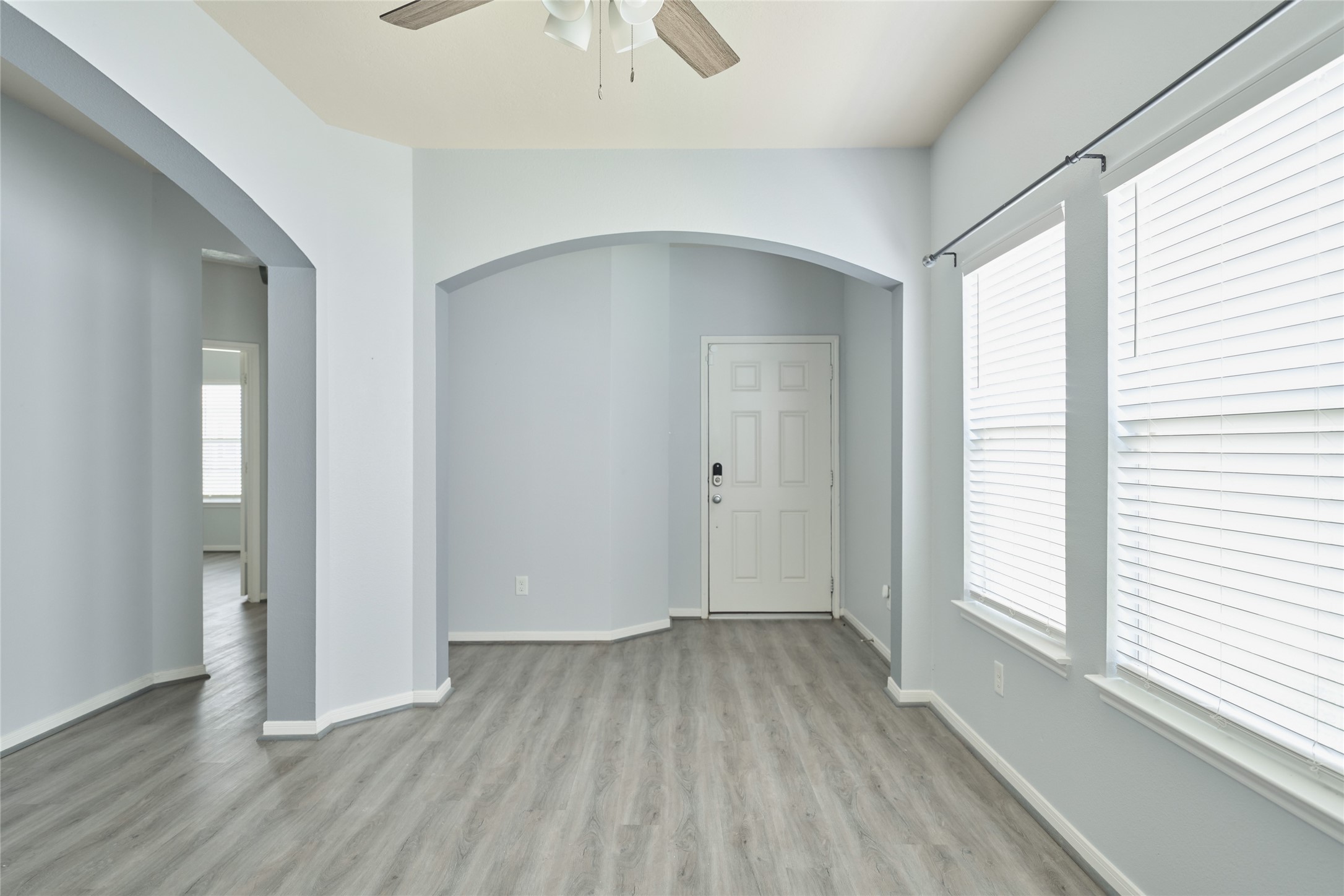 21718 Grassy Hill Lane Spring, TX 77388 - Photo 8 of 34