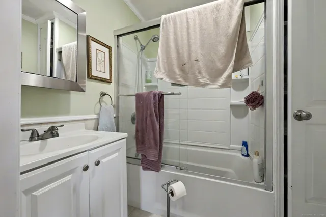 $725,000 | 720 Queen Street, Bridgeport, CT 06606