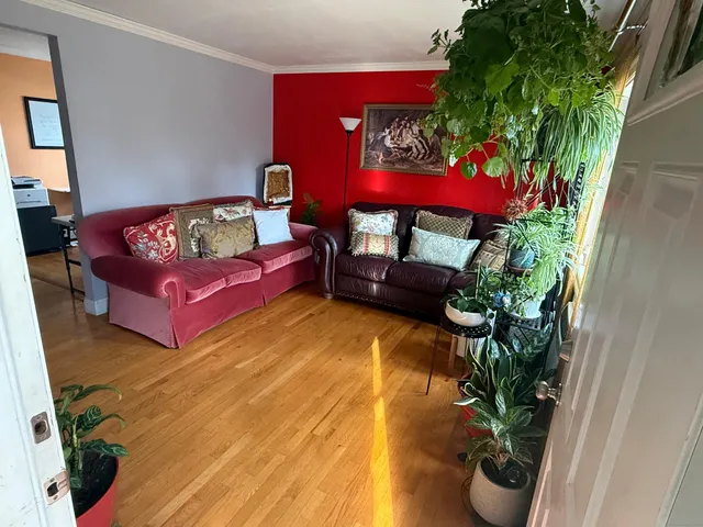 $725,000 | 720 Queen Street, Bridgeport, CT 06606