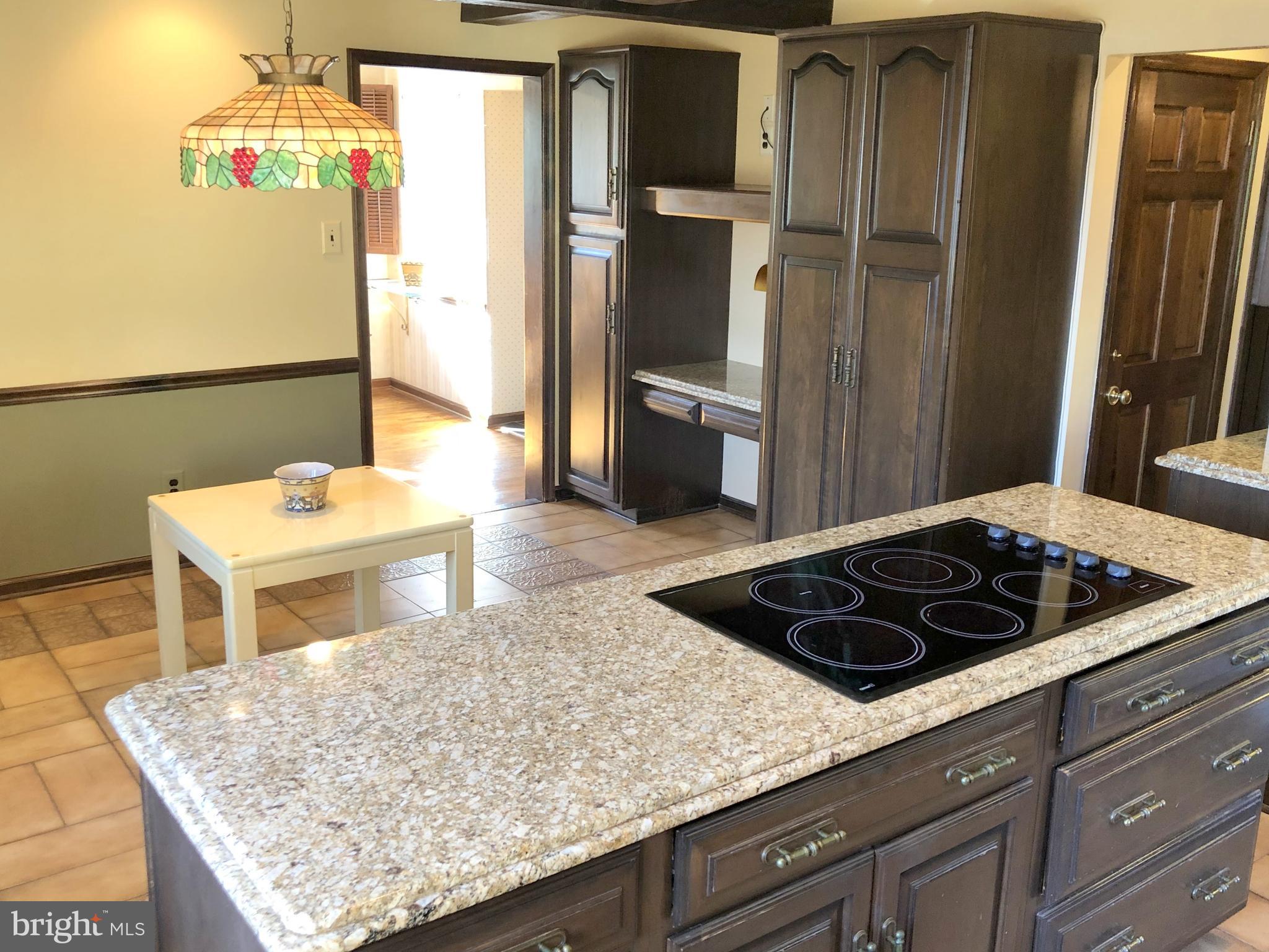 125 Red Lion Road Huntingdon Valley, PA 19006 - Photo 16 of 74