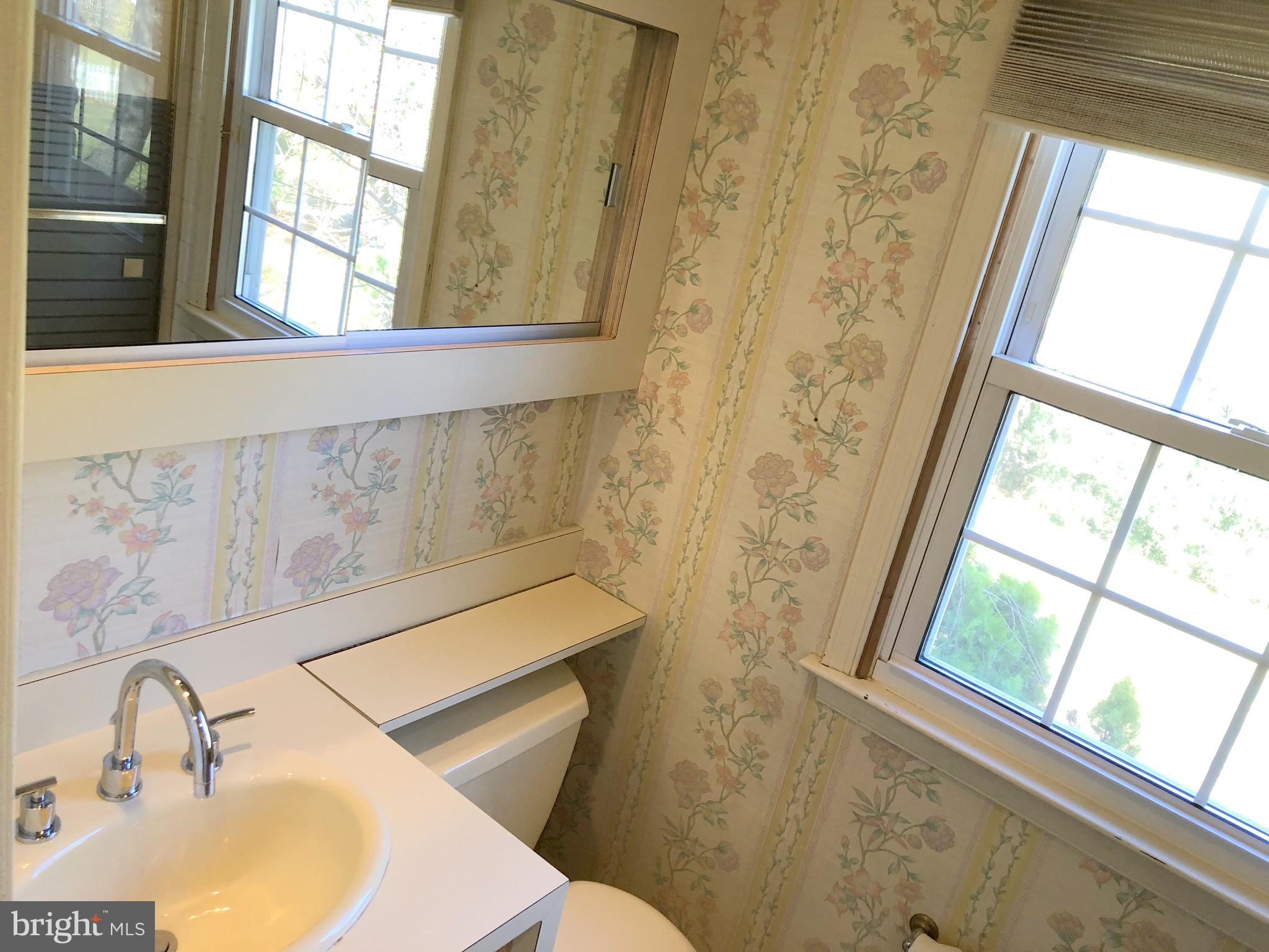 125 Red Lion Road Huntingdon Valley, PA 19006 - Photo 42 of 74