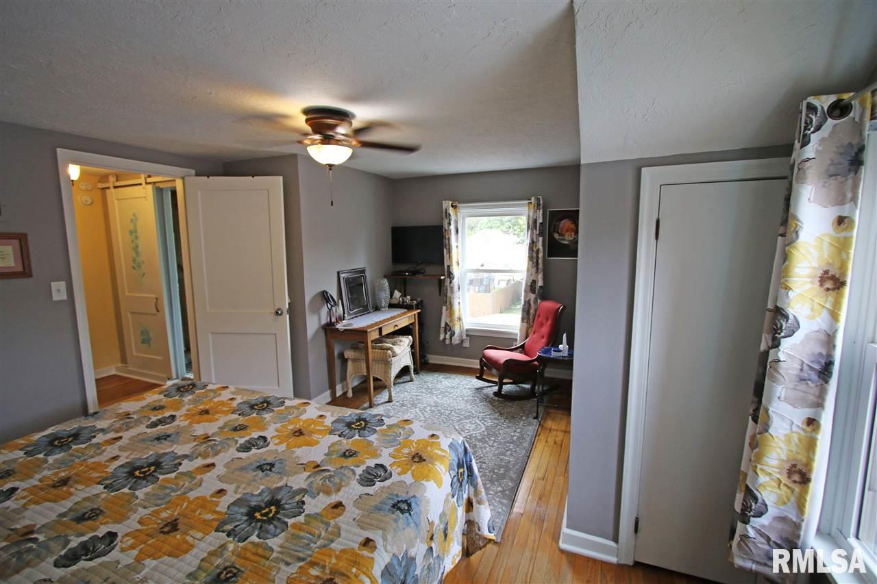 1516 West Edwards Street Springfield, IL 62704 - Photo 13 of 35