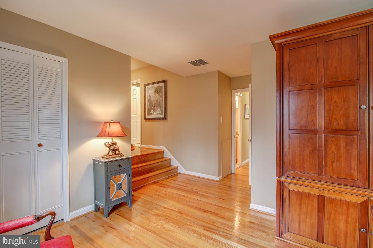 2014 Homer Terrace Reston, VA 20191 - Photo 24 of 44 Bonus space in Master Suite