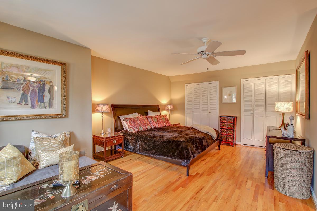 2014 Homer Terrace Reston, VA 20191 - Photo 25 of 44 Master Bedroom