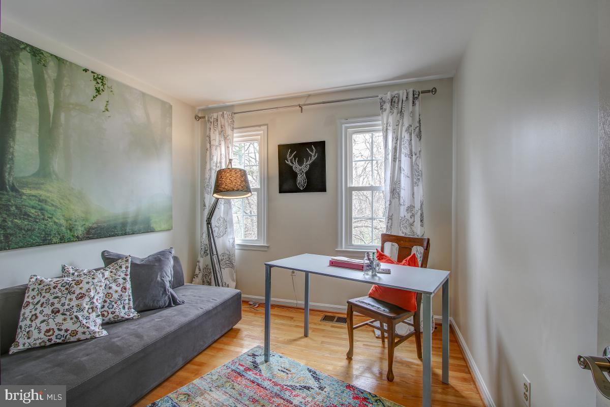 2014 Homer Terrace Reston, VA 20191 - Photo 31 of 44 Bedroom