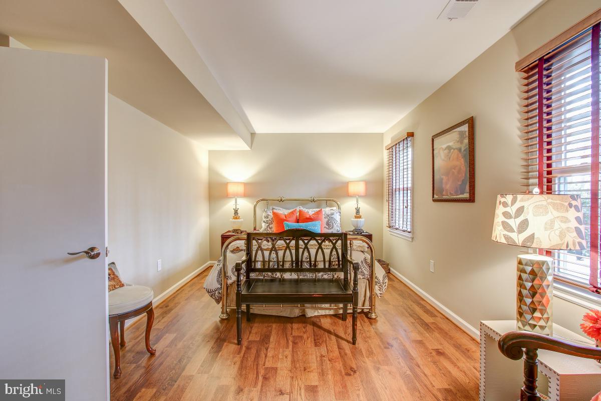 2014 Homer Terrace Reston, VA 20191 - Photo 32 of 44 Bedroom