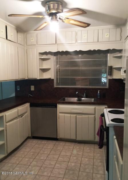 7219 Altama Road Jacksonville, FL 32216 - Photo 5 of 24 Kitchen.4