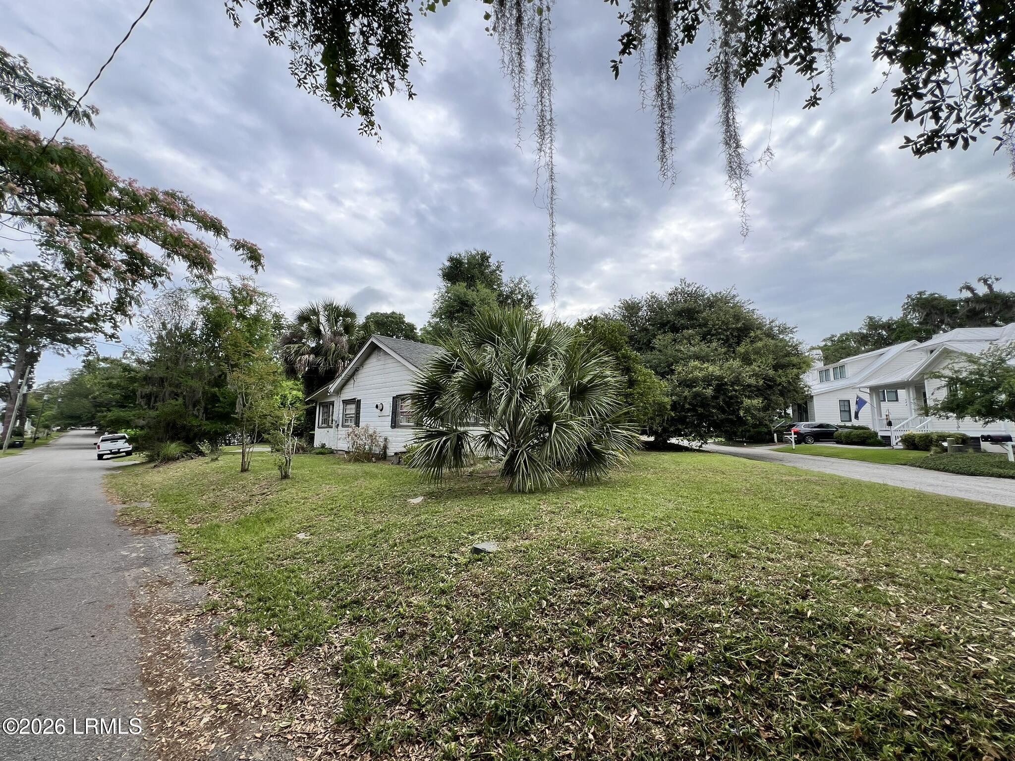 405 Waight Street Beaufort, SC 29902 - Photo 16 of 17 IMG_6230