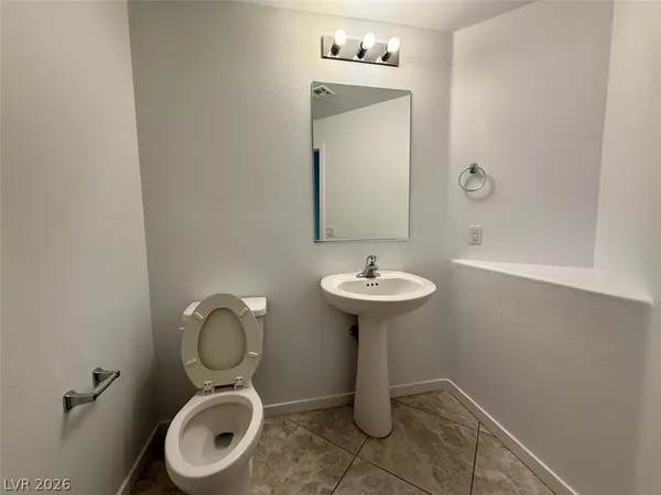 $2,250 | 389 Wilford Springs Street, Henderson, NV 89014