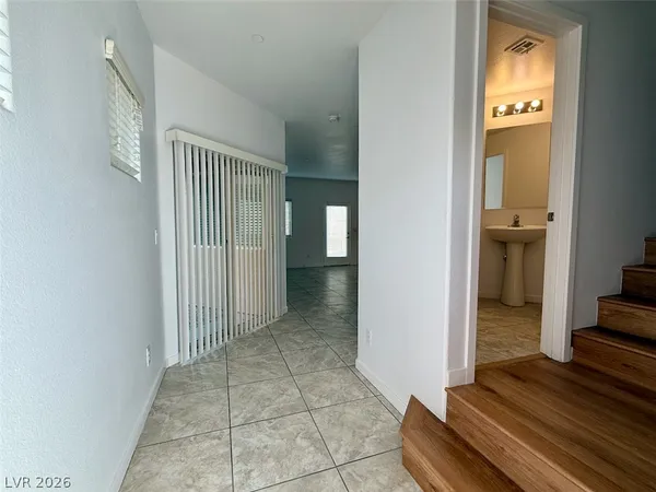 $2,250 | 389 Wilford Springs Street, Henderson, NV 89014