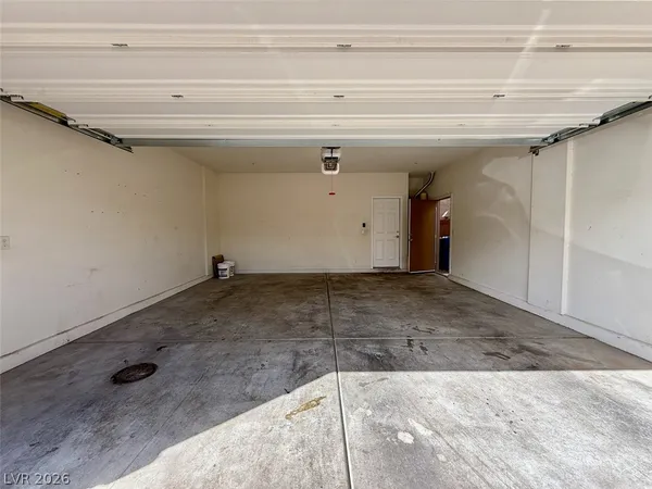 $2,250 | 389 Wilford Springs Street, Henderson, NV 89014