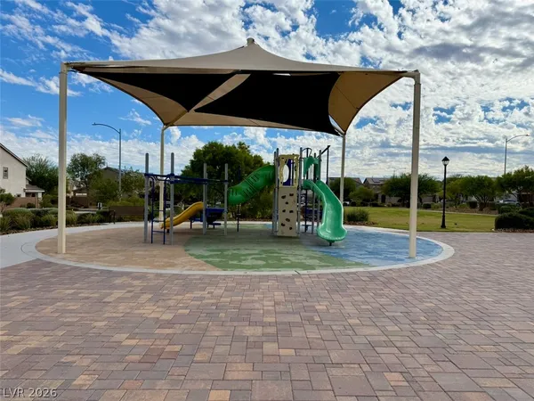 $2,250 | 389 Wilford Springs Street, Henderson, NV 89014