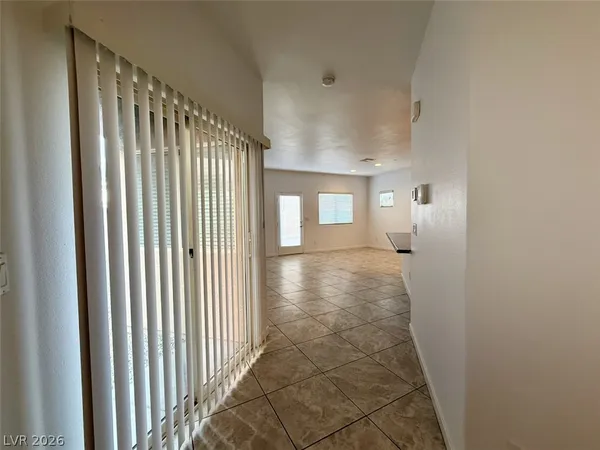 $2,250 | 389 Wilford Springs Street, Henderson, NV 89014