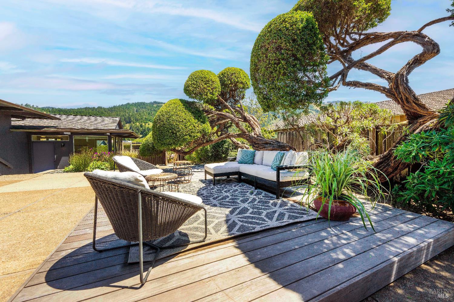 156 Seadrift Road Stinson Beach, CA 94970 - Photo 12 of 50