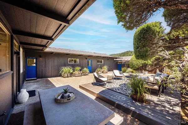 $9,995,000 | 156 Seadrift Road, Stinson Beach, CA 94970